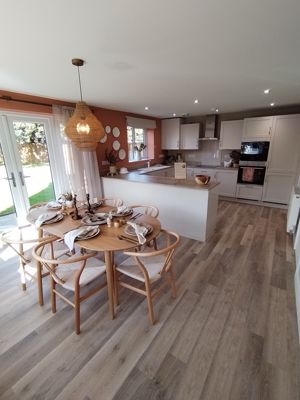 Photo 23- click for photo gallery